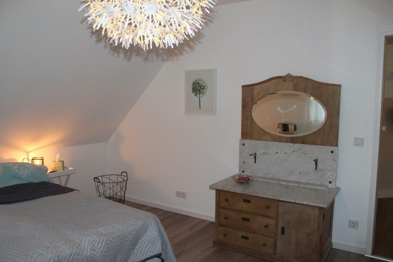 Ferienwohnung Im Tuermchen Oberfell Dış mekan fotoğraf