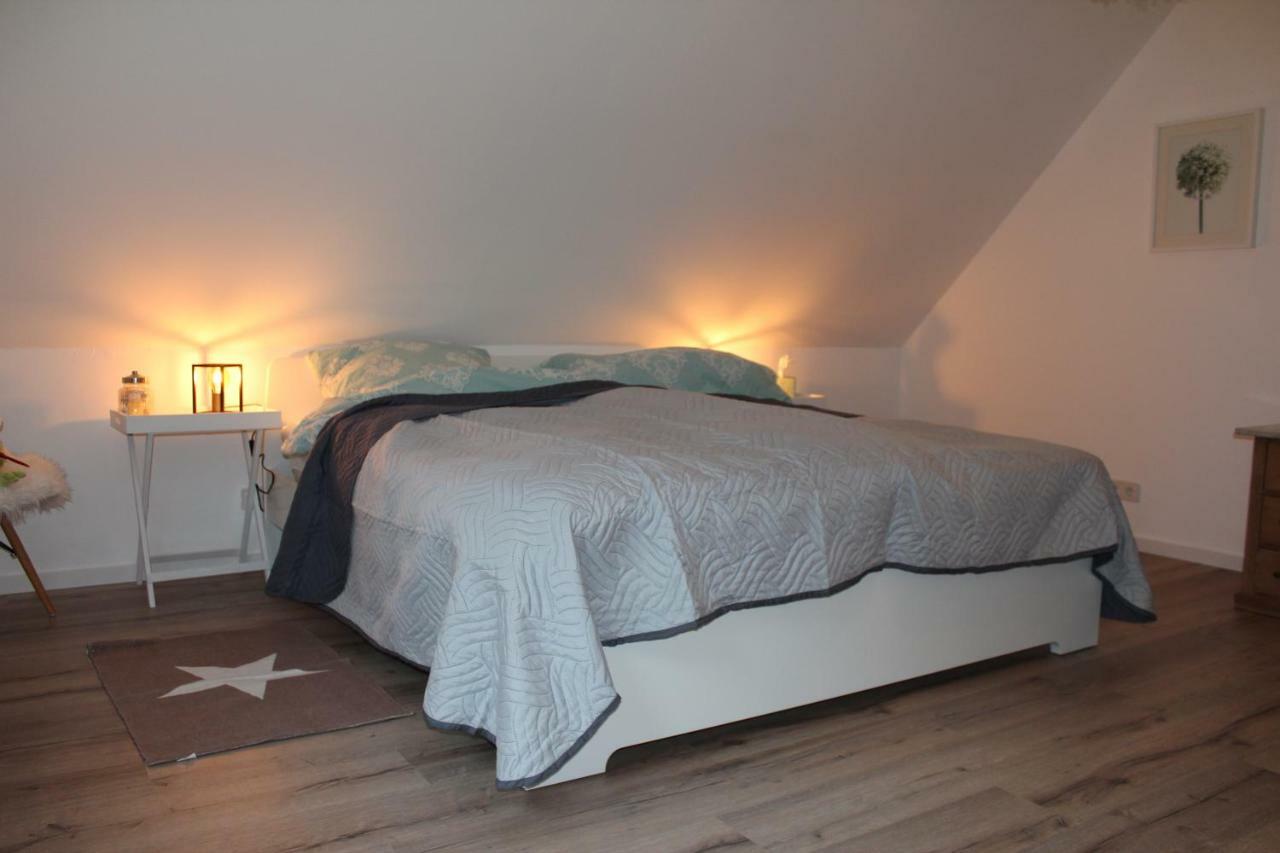 Ferienwohnung Im Tuermchen Oberfell Dış mekan fotoğraf